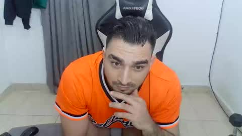 andres180950734 online show from 10, 6, 2026