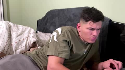 andres817542 online show from 13, 1, 2025