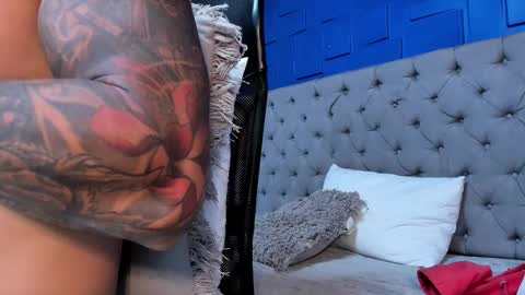 insta andres clark  online show from 14, 1, 2026