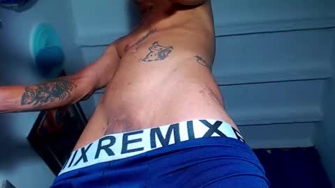 Snapshot of andres_cond chatting on 8, 10, 2025 Andrs   o online show from 8, 10, 2025