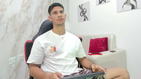 andres_stud online show from 6, 10, 2025