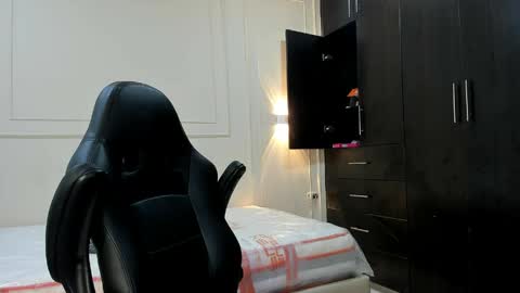 andres_stud online show from 29, 4, 2026