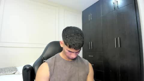 andres_stud online show from 8, 5, 2026