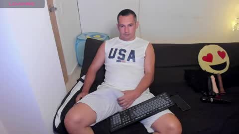 Andreslush04 online show from 13, 5, 2026
