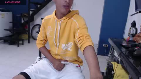 Snapshot of andressdean chatting on 9, 12, 2024 Andres Dean online show from 9, 12, 2024