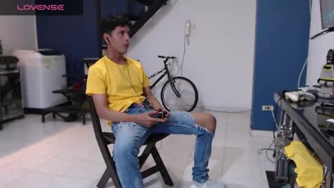 Snapshot of andressdean chatting on 29, 1, 2025 Andres Dean online show from 29, 1, 2025