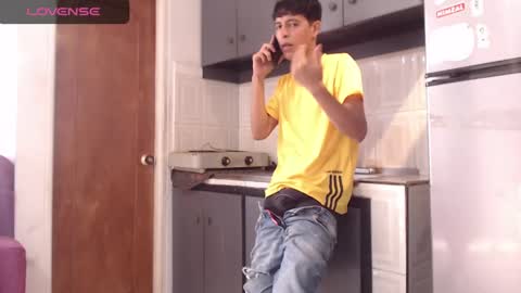 Snapshot of andressdean chatting on 30, 1, 2025 Andres Dean online show from 30, 1, 2025