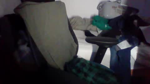 andresse_lat online show from 12, 4, 2026