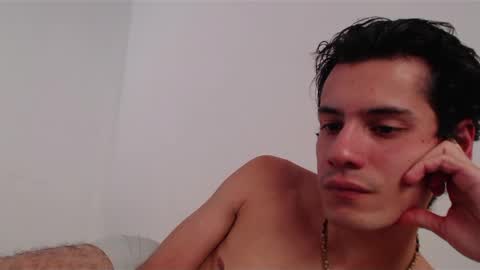 Snapshot of andrestorres0 chatting on 4, 12, 2024 Andres Torres online show from 4, 12, 2024