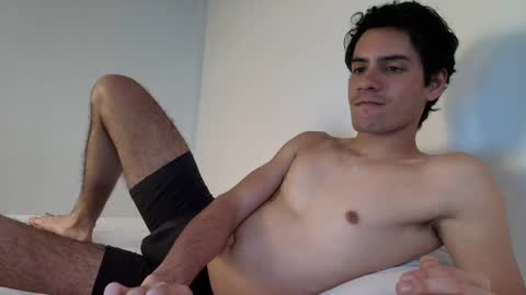 Snapshot of andrestorres0 chatting on 25, 12, 2024 Andres Torres online show from 25, 12, 2024