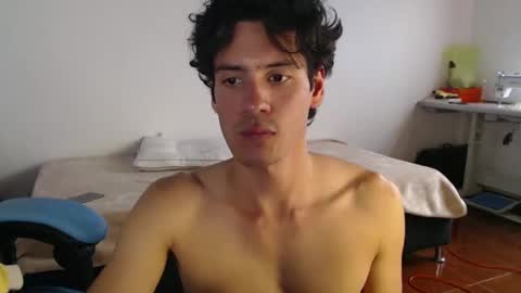 Snapshot of andrestorres0 chatting on 29, 1, 2025 Andres Torres online show from 29, 1, 2025