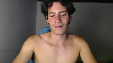 Snapshot of andrestorres0 chatting on 29, 1, 2025 Andres Torres online show from 29, 1, 2025