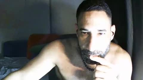 Snapshot of andrevalente99 chatting on 21, 9, 2025 ADONIS online show from 21, 9, 2025