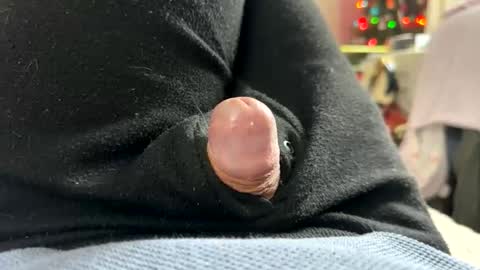 Snapshot of andrew1245567543_3 chatting on 4, 2, 2026 andrew1245567543_3 online show from 4, 2, 2026