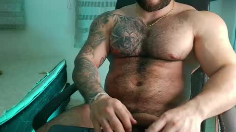 Snapshot of andrew_holden__ chatting on 29, 5, 2026 andrew_holden__ online show from 29, 5, 2026