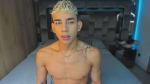 Snapshot of andrew_twink18 chatting on 15, 1, 2026 Andrew M. online show from 15, 1, 2026