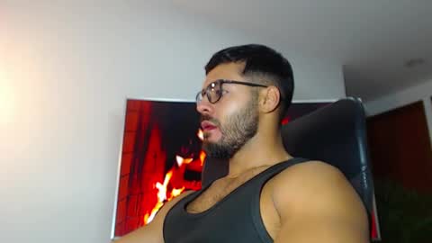 Snapshot of andrew_west_ chatting on 21, 12, 2024 ANDREW WEST online show from 21, 12, 2024