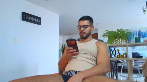 ANDREW WEST online show from 4, 12, 2025