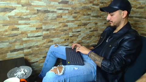 Snapshot of andrewbanner chatting on 5, 12, 2024 MasterRomania online show from 5, 12, 2024