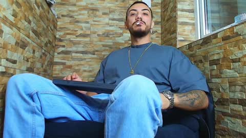 Snapshot of andrewbanner chatting on 9, 12, 2024 MasterRomania online show from 9, 12, 2024