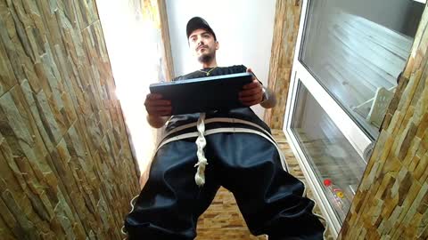 Snapshot of andrewbanner chatting on 12, 1, 2025 MasterRomania online show from 12, 1, 2025