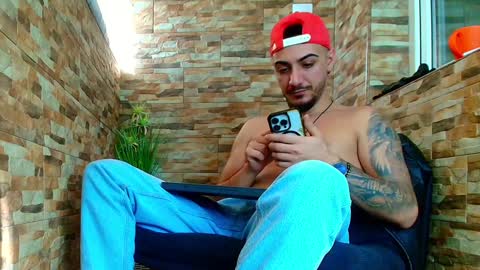 Snapshot of andrewbanner chatting on 19, 1, 2025 MasterRomania online show from 19, 1, 2025