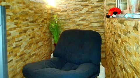 Snapshot of andrewbanner chatting on 20, 1, 2025 MasterRomania online show from 20, 1, 2025