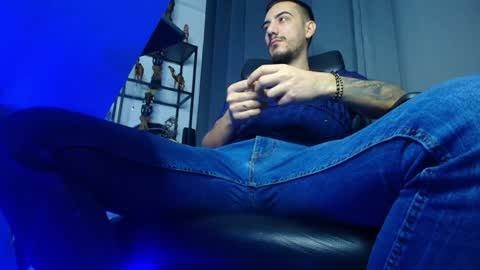 Snapshot of andrewbanner chatting on 7, 2, 2025 MasterRomania online show from 7, 2, 2025