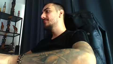 Snapshot of andrewbanner chatting on 10, 2, 2025 MasterRomania online show from 10, 2, 2025