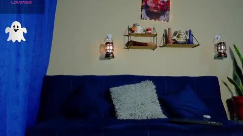 andrewfalcon_ online show from 10, 5, 2026