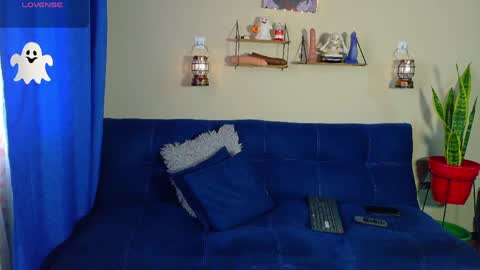andrewfalcon_ online show from 12, 5, 2026