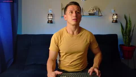 andrewfalcon_ online show from 15, 5, 2026