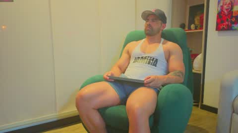 Andrew online show from 14, 6, 2026