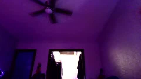 Snapshot of andrewgennie chatting on 6, 3, 2026 andrewgennie online show from 6, 3, 2026