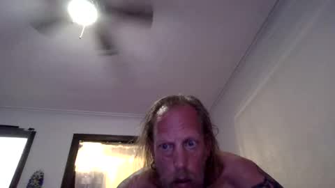 Snapshot of andrewgennie chatting on 14, 7, 2026 andrewgennie online show from 14, 7, 2026