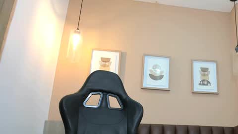 Snapshot of andrewlamar77 chatting on 24, 12, 2024 Andrewlamar21 online show from 24, 12, 2024