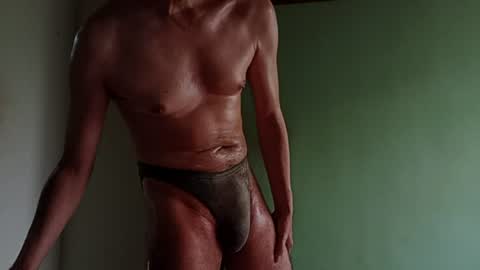Snapshot of andrewmature chatting on 21, 6, 2026 andrewmature online show from 21, 6, 2026