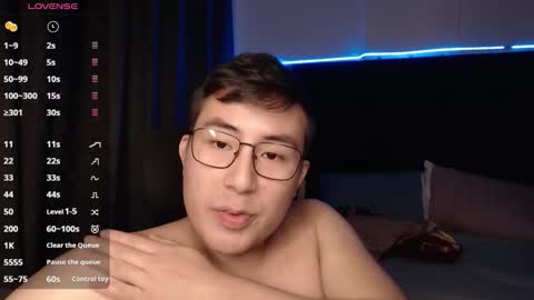 andrewmhilton_ online show from 20, 10, 2025