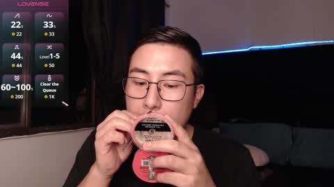 andrewmhilton_ online show from 9, 2, 2026