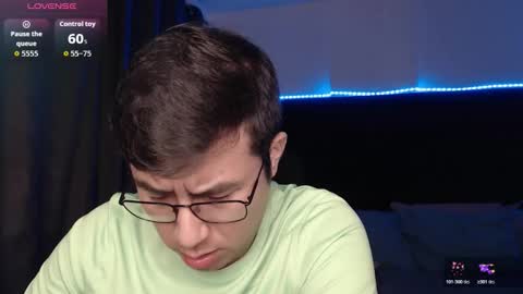 andrewmhilton_ online show from 10, 3, 2026