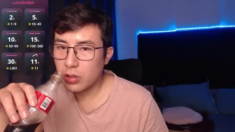 andrewmhilton_ online show from 15, 3, 2026