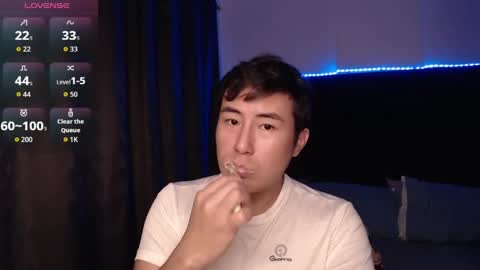 andrewmhilton_ online show from 22, 3, 2026