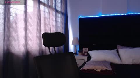 andrewmhilton_ online show from 23, 3, 2026