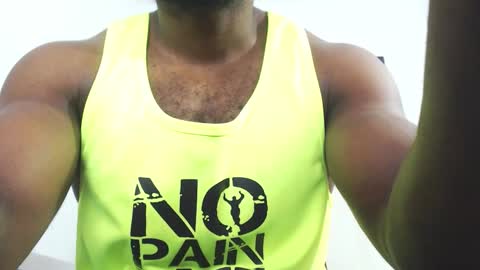 Snapshot of andrewoconnor__ chatting on 21, 12, 2025 Andrew Oconnor online show from 21, 12, 2025