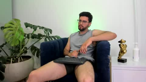 About me online show from 8, 7, 2026