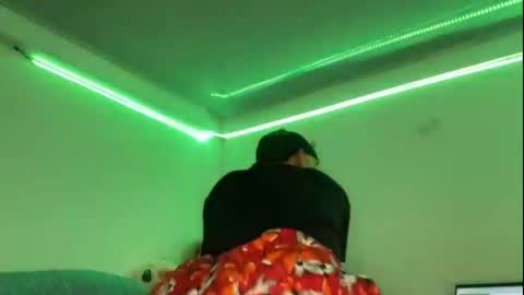 Snapshot of andrey861490 chatting on 14, 9, 2025 andrey861490 online show from 14, 9, 2025