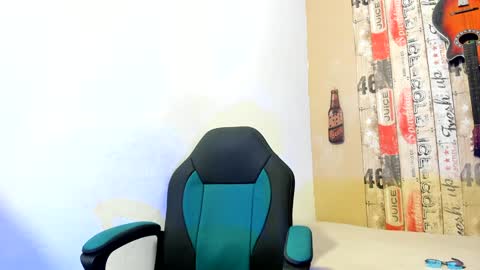   online show from 2, 1, 2025