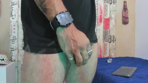   online show from 17, 1, 2025