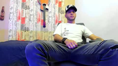   online show from 9, 3, 2025