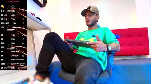   online show from 19, 10, 2025